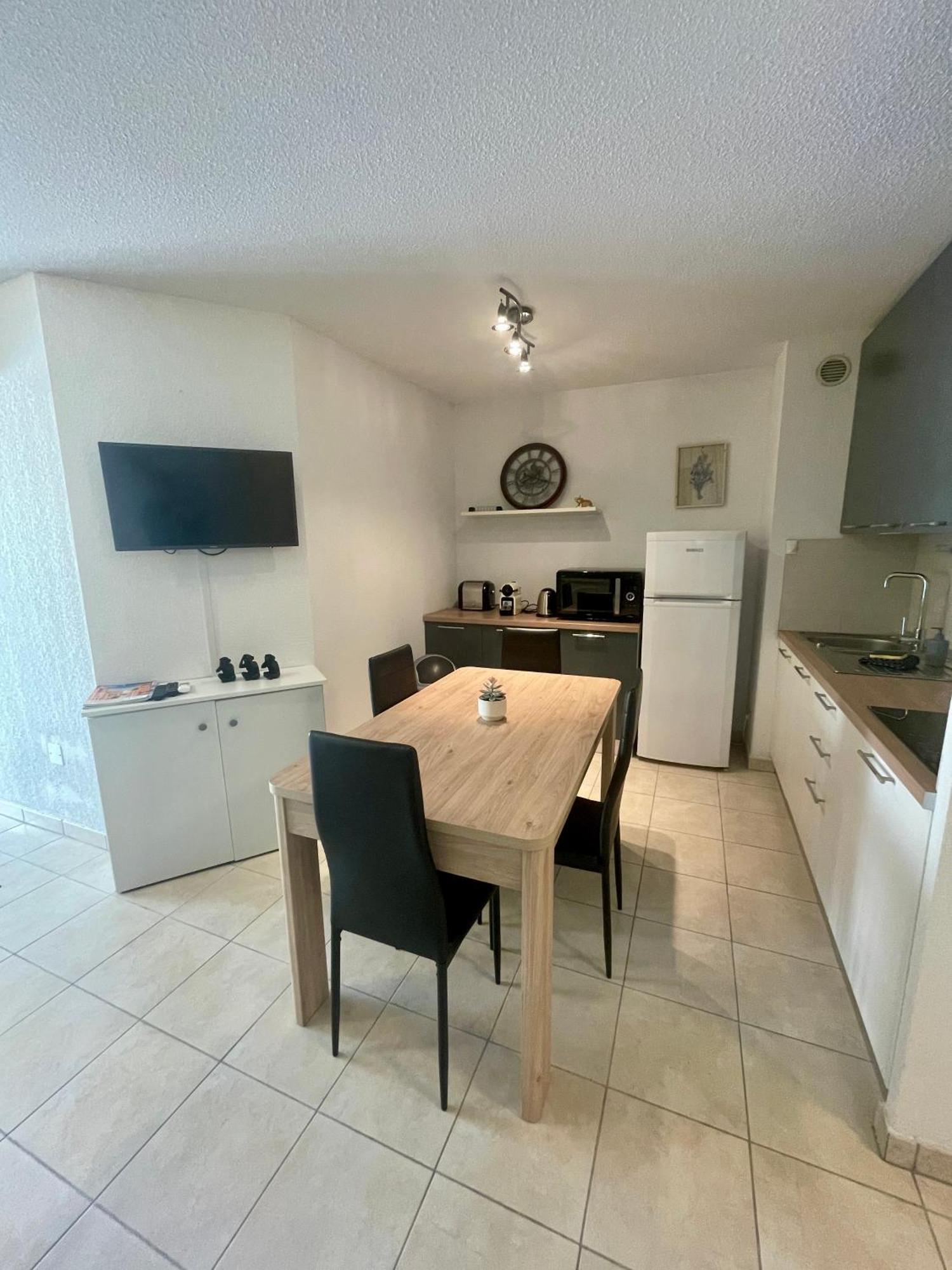 Royal Plazza, Beau T2 Centre Ville, Parking Menton Exterior foto